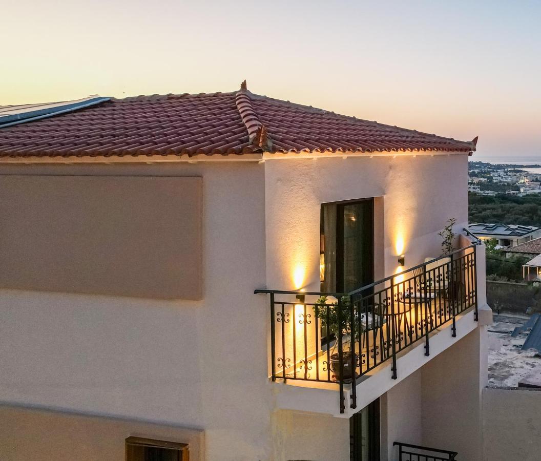 خيرسونِسوس Achatis Suites المظهر الخارجي الصورة